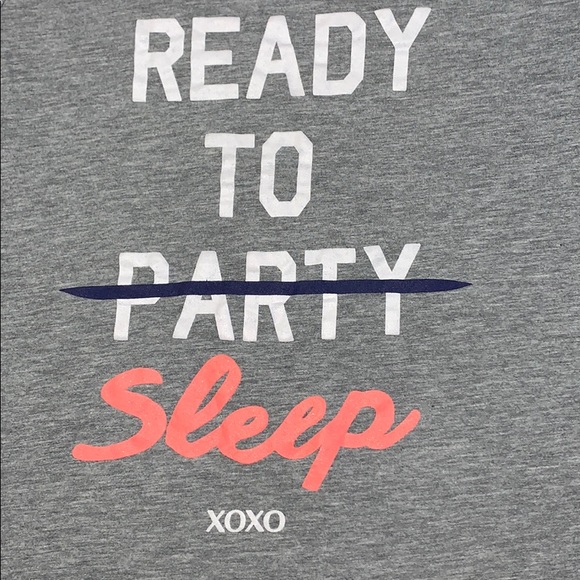 Xoxo Sleep Shirt - Picture 2 of 8